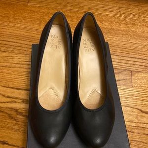 Naturalizer Shoes
